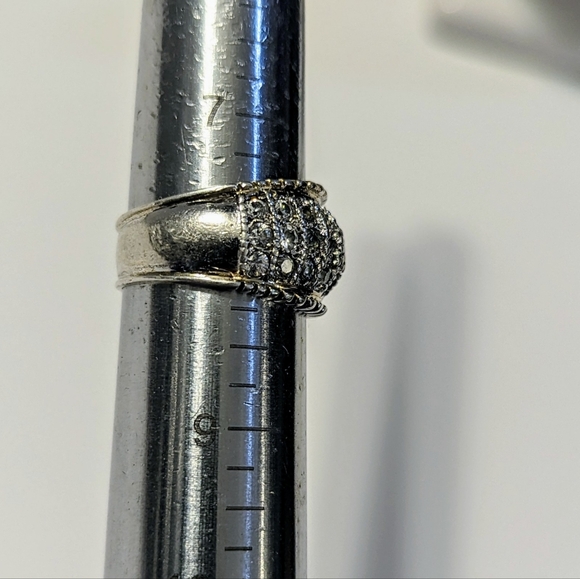 .925 Sterling Silver CZ Stone Cocktail Ring Size 8 - Picture 4 of 5
